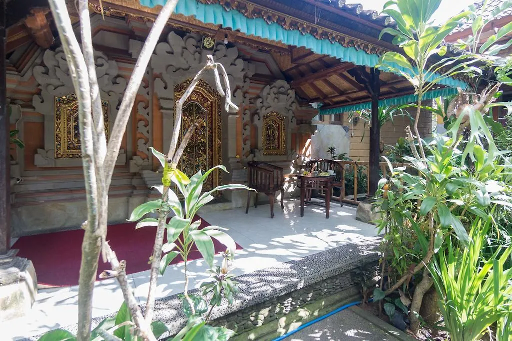 Pensjonat Asik Bali House Ubud