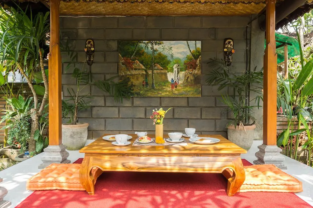 Pensjonat Asik Bali House Ubud
